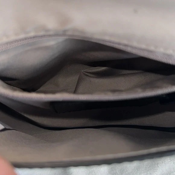 $85 Anne Klein crossbody / chain strap - Picture 7 of 11